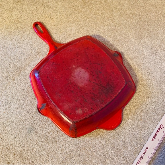 Le Creuset grill pan 10-1/4” Red - Picture 5 of 8